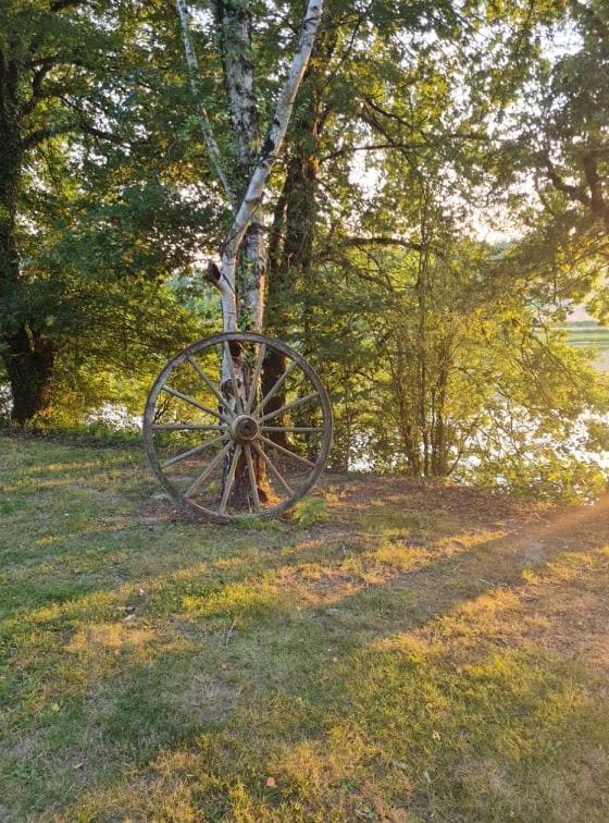 Camping De La Reuille Flere-la-Riviere Εξωτερικό φωτογραφία