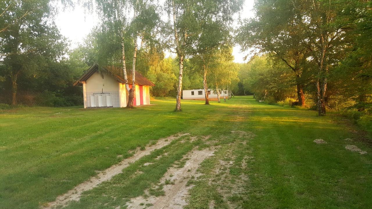 Camping De La Reuille Flere-la-Riviere Εξωτερικό φωτογραφία